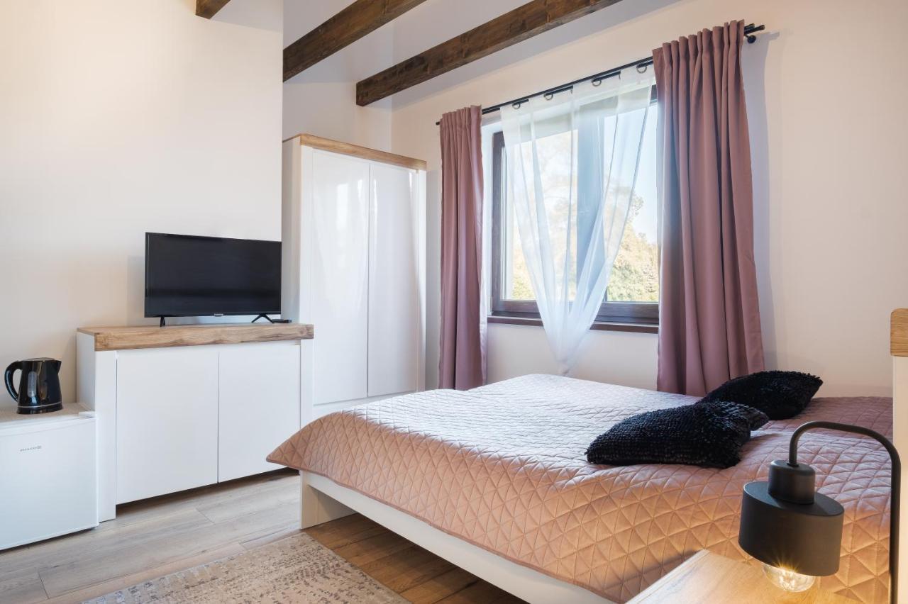 Rezydencja Nad Rzeka Leba Exteriér fotografie